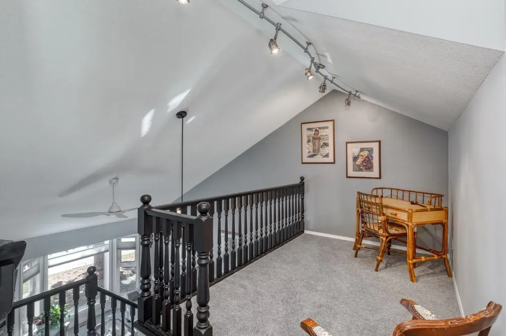 26 Quigley Drive Cochrane AB T4C 1M2