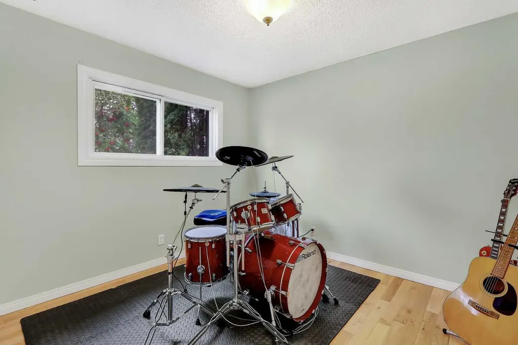 11304 108 Avenue Fairview AB T0H 1L0