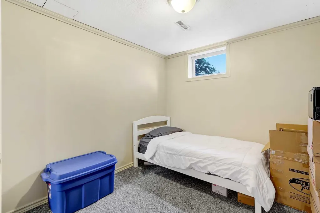 11304 108 Avenue Fairview AB T0H 1L0