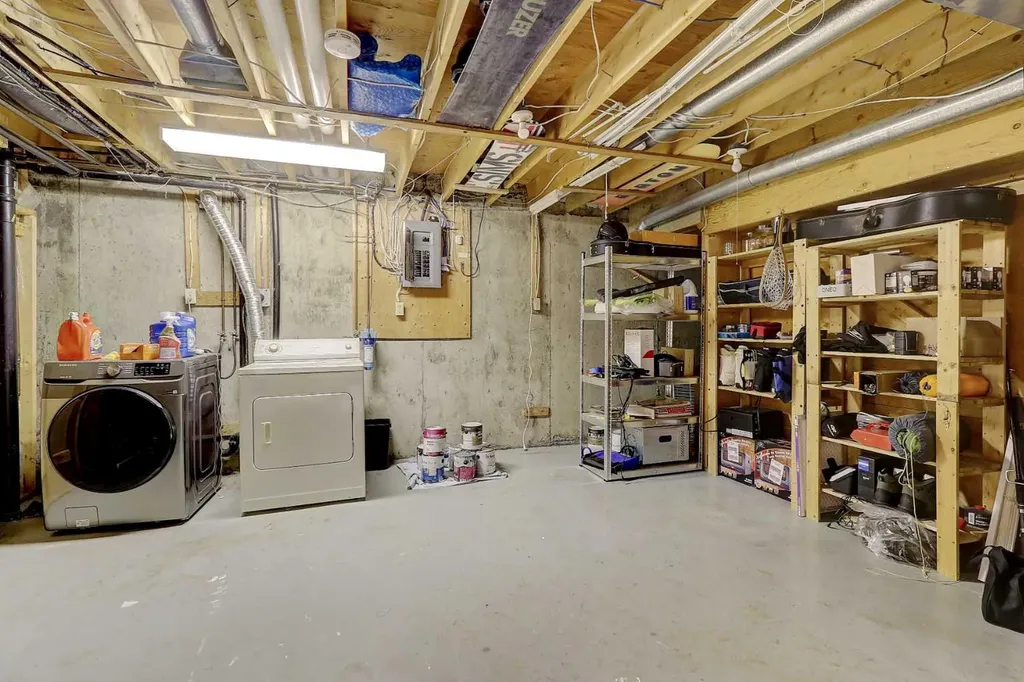 11304 108 Avenue Fairview AB T0H 1L0