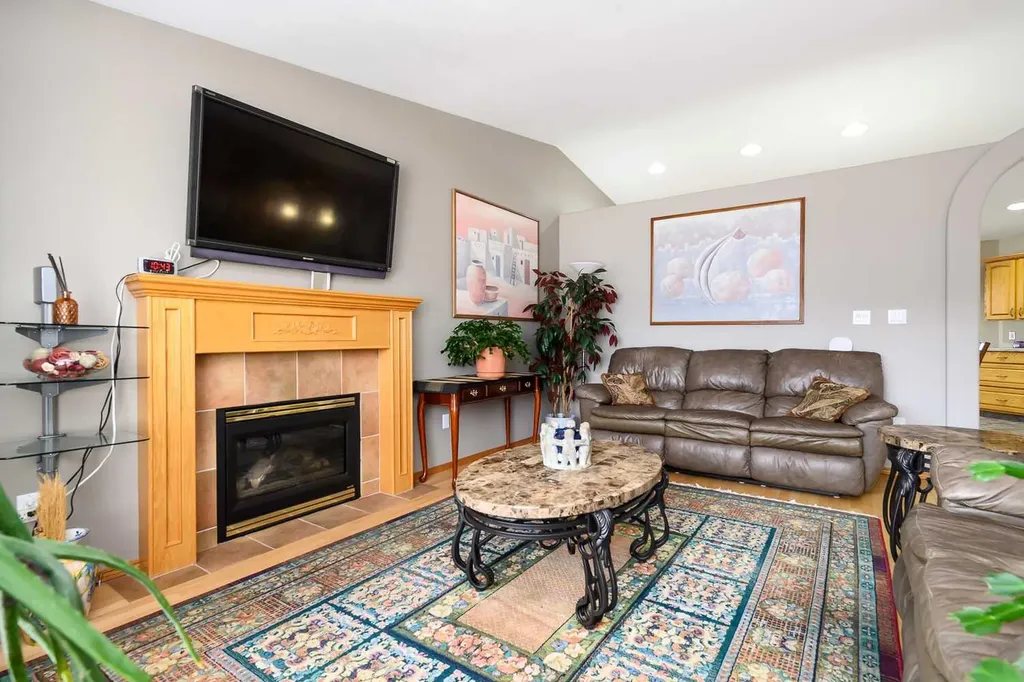 76 Reichley Street Red Deer AB T4P 3S3