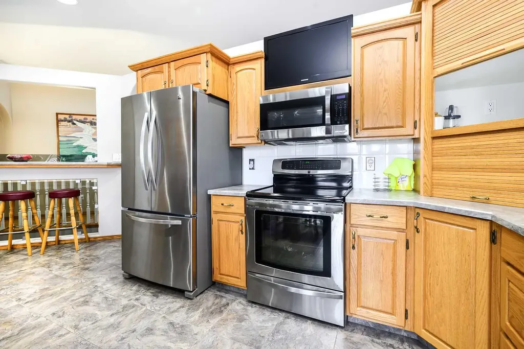 76 Reichley Street Red Deer AB T4P 3S3
