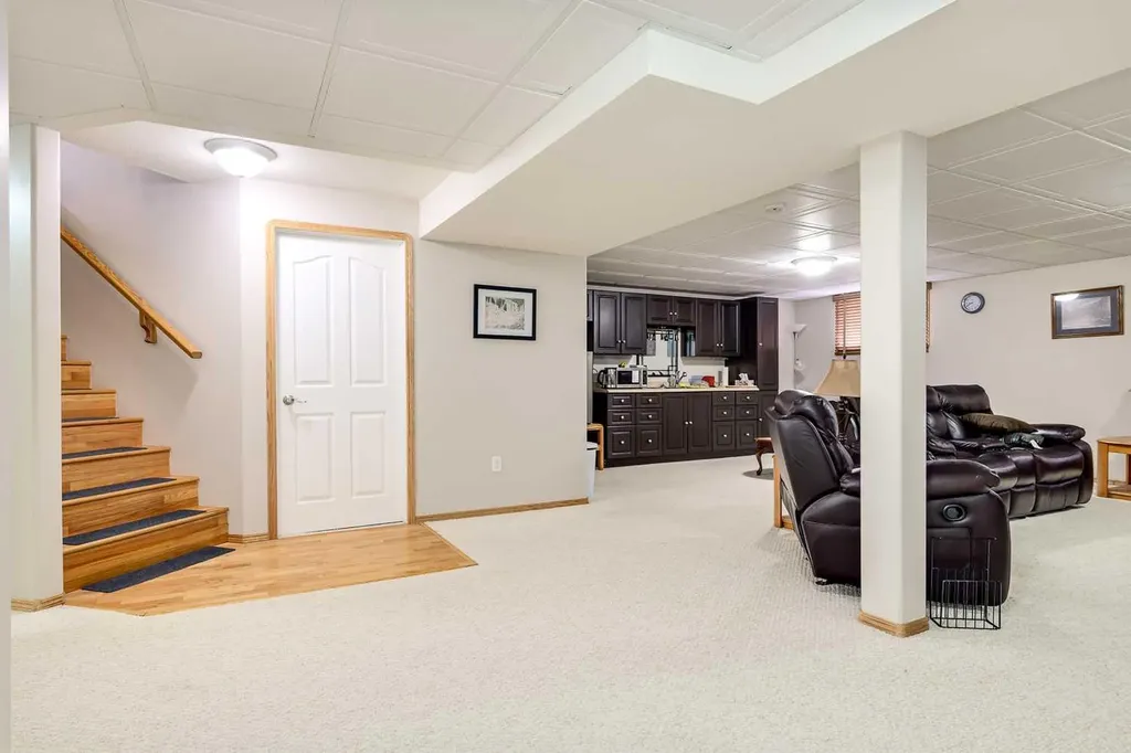 76 Reichley Street Red Deer AB T4P 3S3