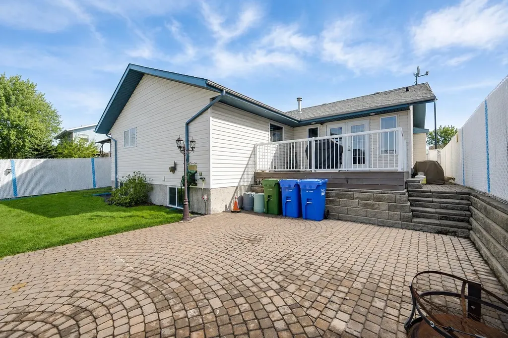 76 Reichley Street Red Deer AB T4P 3S3