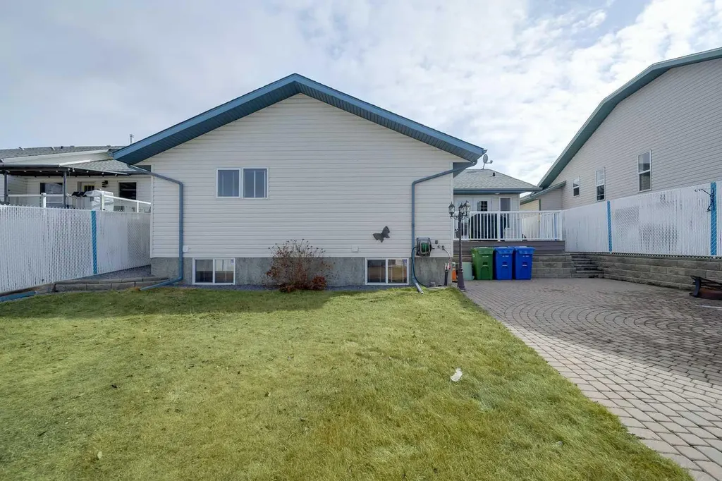 76 Reichley Street Red Deer AB T4P 3S3