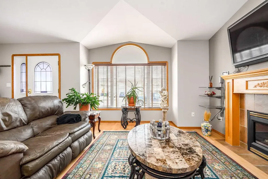 76 Reichley Street Red Deer AB T4P 3S3