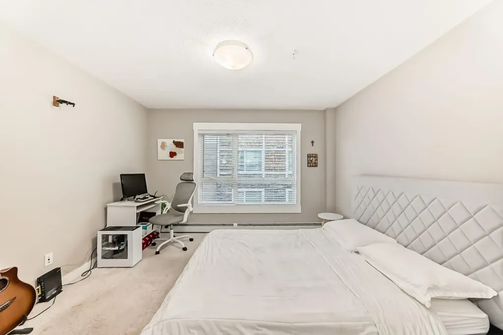 240 Skyview Ranch Road NE Calgary AB T3N 0P4