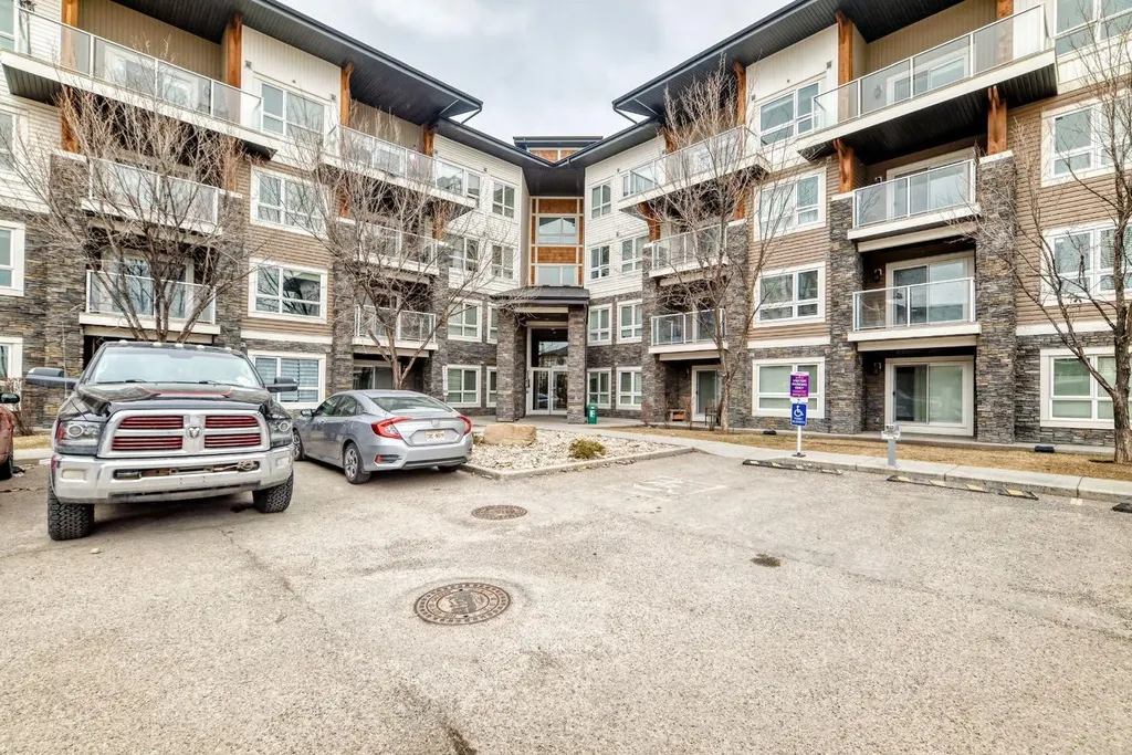 240 Skyview Ranch Road NE Calgary AB T3N 0P4