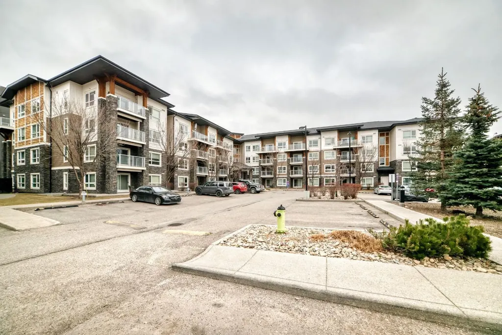 240 Skyview Ranch Road NE Calgary AB T3N 0P4
