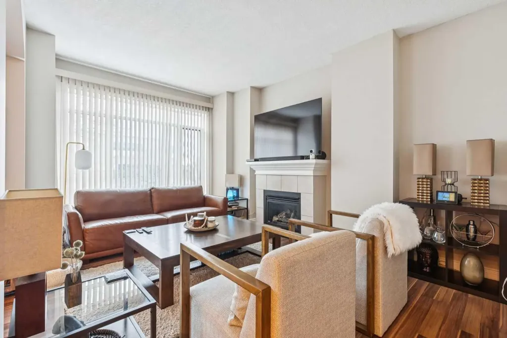 4 14 Street NW Calgary AB T2N 1Z4