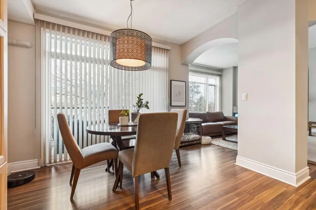 4 14 Street NW Calgary AB T2N 1Z4