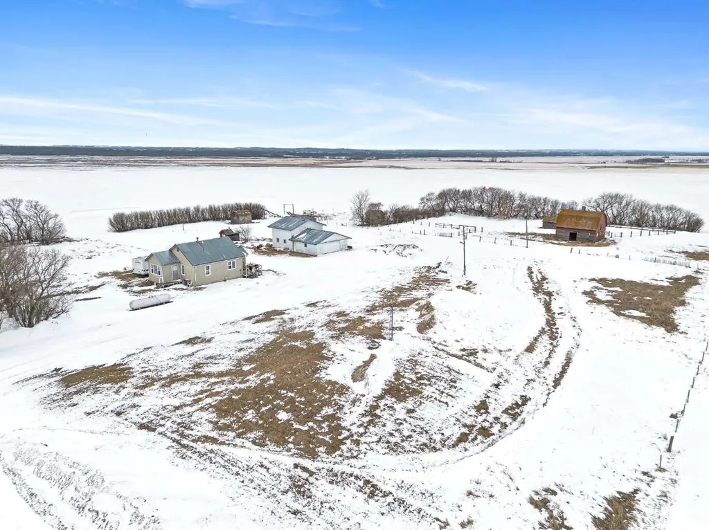 Pt NE 12-46-21 W3 Rural SK S0M 2J0