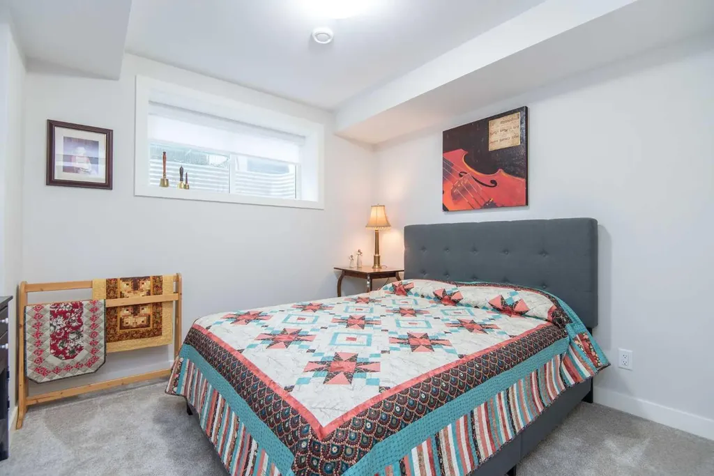 71 Golden Crescent Red Deer AB T4P 2S7