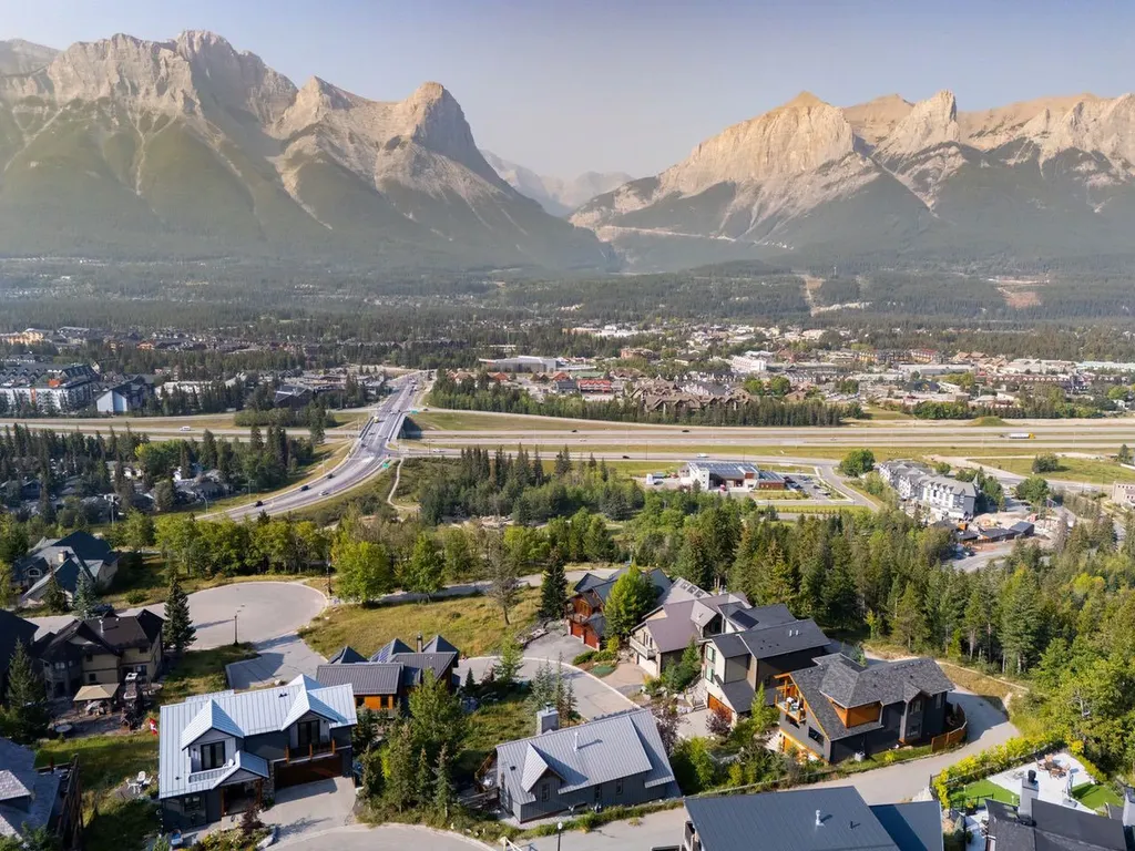 126 Benchlands Terrace Canmore AB T1W 1G2