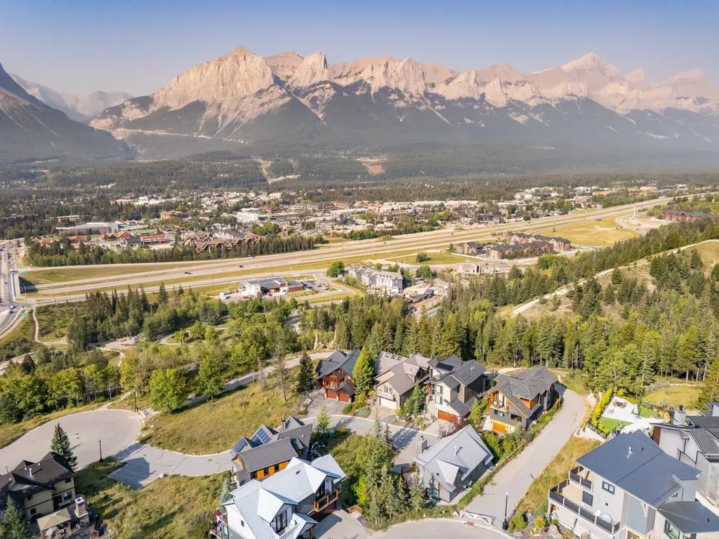 126 Benchlands Terrace Canmore AB T1W 1G2