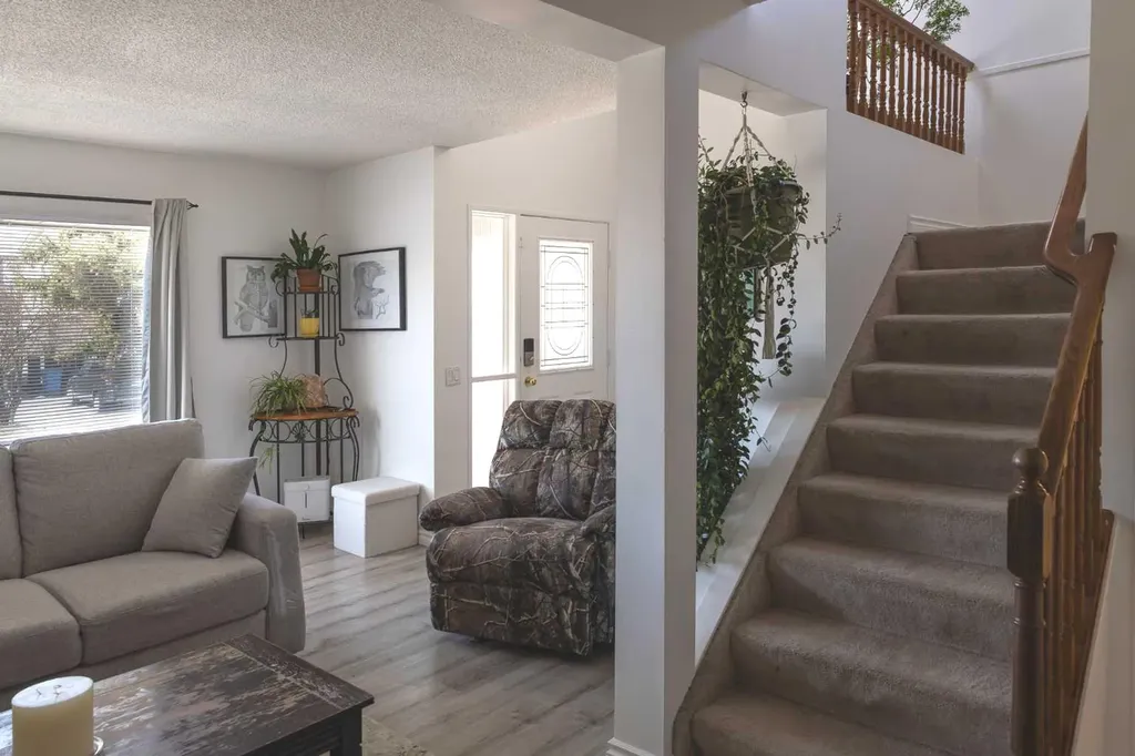 283 Abinger Crescent NE Calgary AB T2A6L2