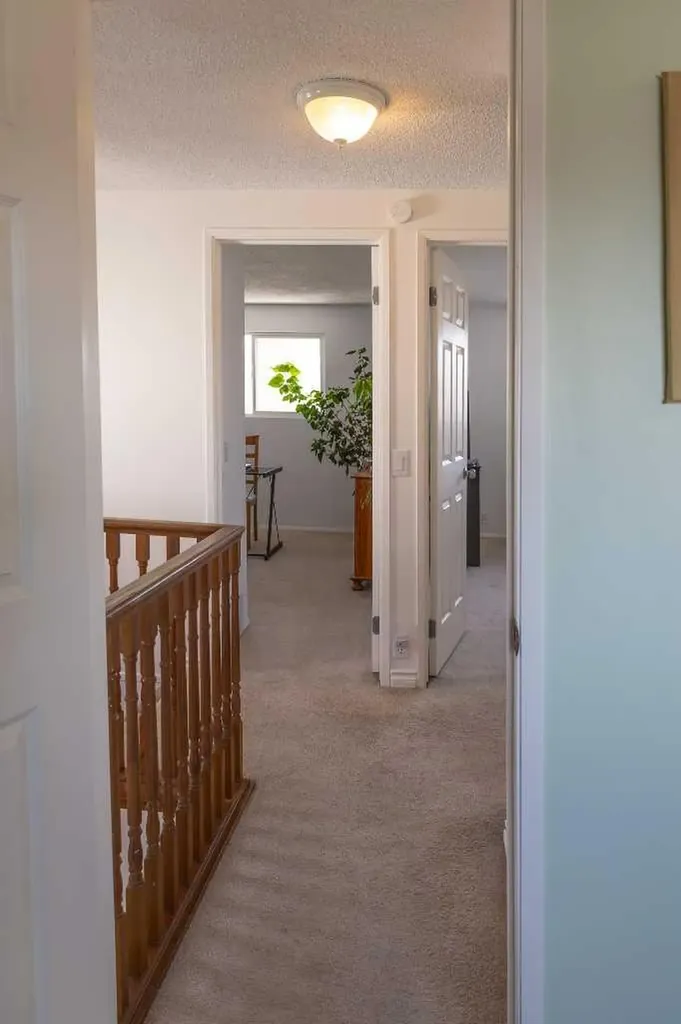 283 Abinger Crescent NE Calgary AB T2A6L2