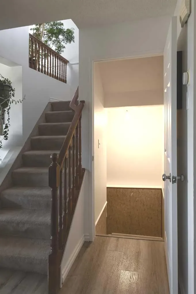 283 Abinger Crescent NE Calgary AB T2A6L2