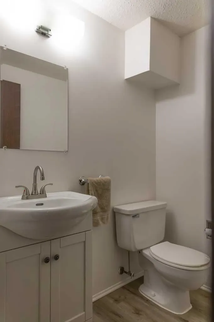 283 Abinger Crescent NE Calgary AB T2A6L2