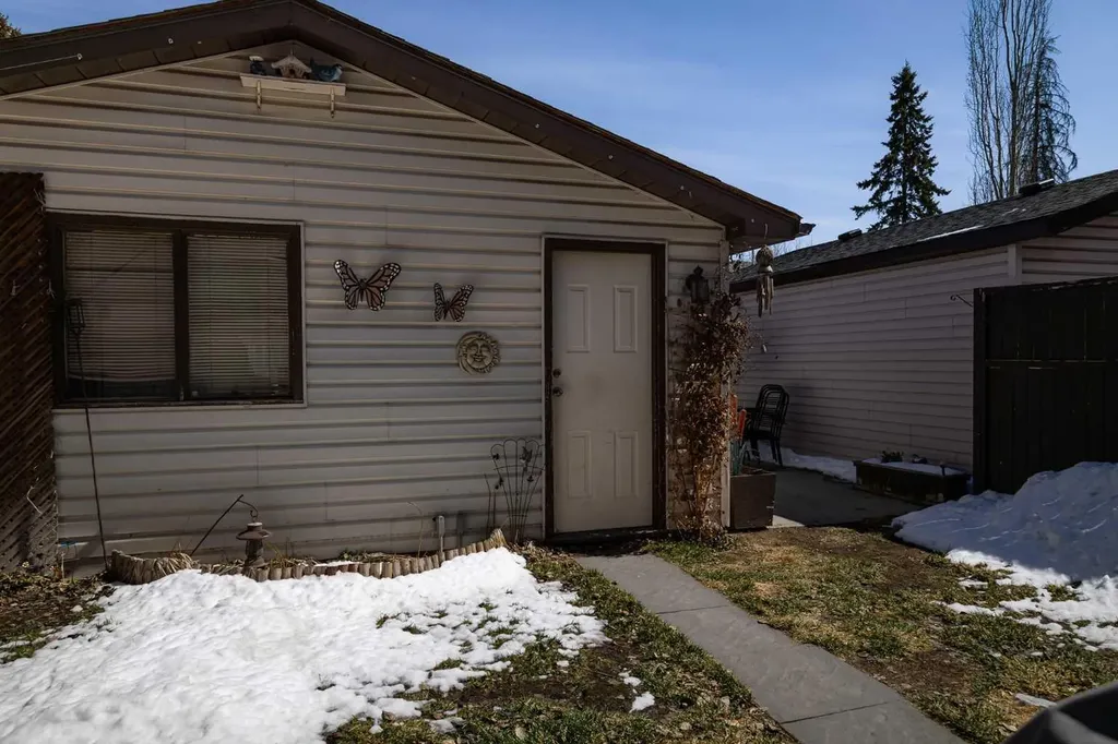 283 Abinger Crescent NE Calgary AB T2A6L2