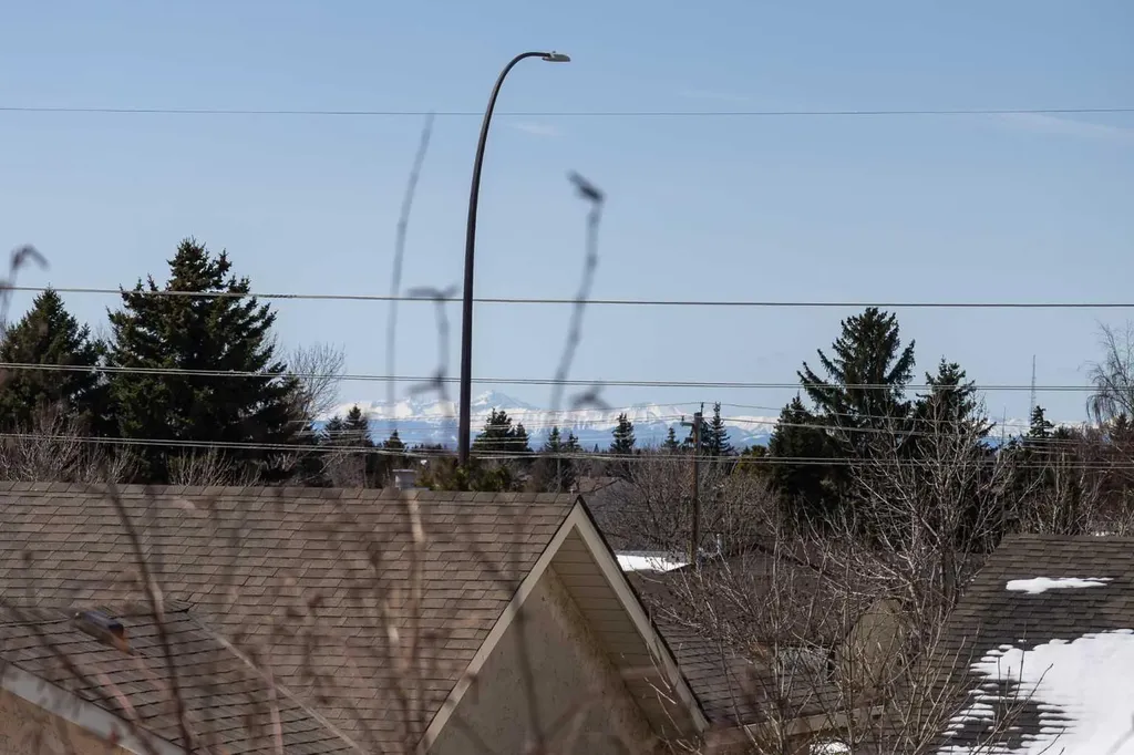 283 Abinger Crescent NE Calgary AB T2A6L2