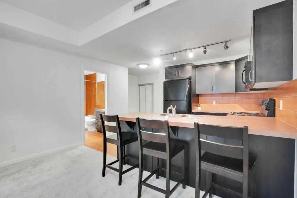 1410 1 Street SE Calgary AB T2G5G7