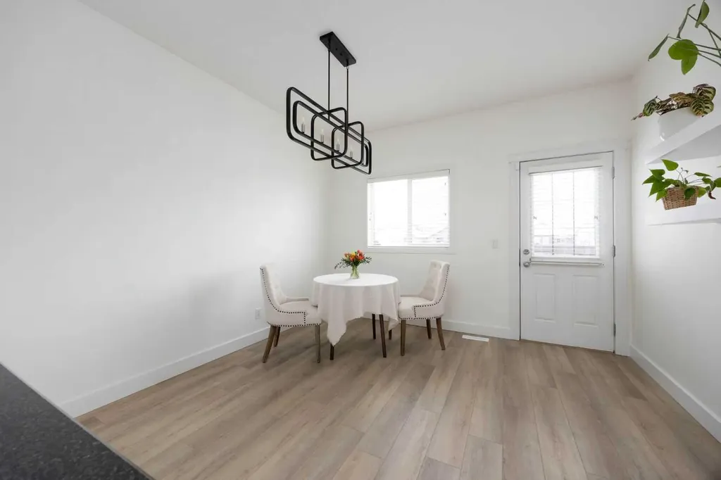 362 Pacific Crescent Fort Mcmurray AB T9K 0G5