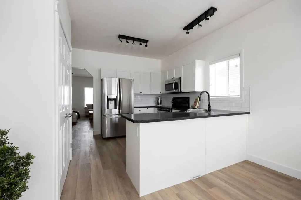 362 Pacific Crescent Fort Mcmurray AB T9K 0G5