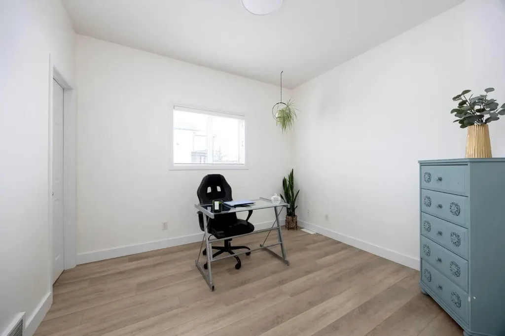 362 Pacific Crescent Fort Mcmurray AB T9K 0G5