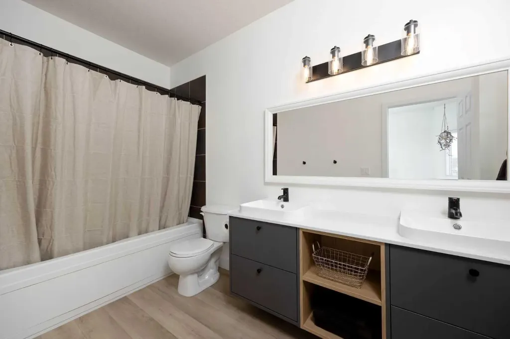 362 Pacific Crescent Fort Mcmurray AB T9K 0G5