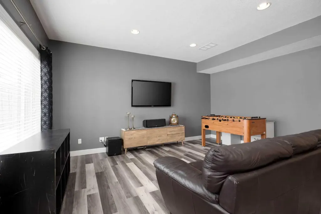 362 Pacific Crescent Fort Mcmurray AB T9K 0G5