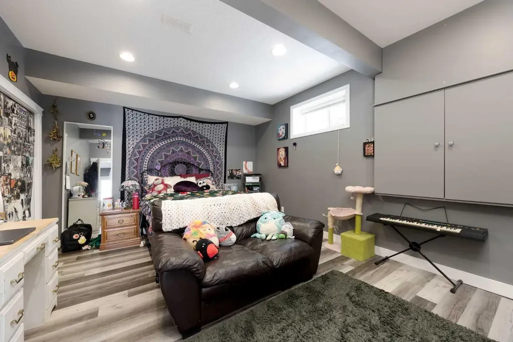 362 Pacific Crescent Fort Mcmurray AB T9K 0G5