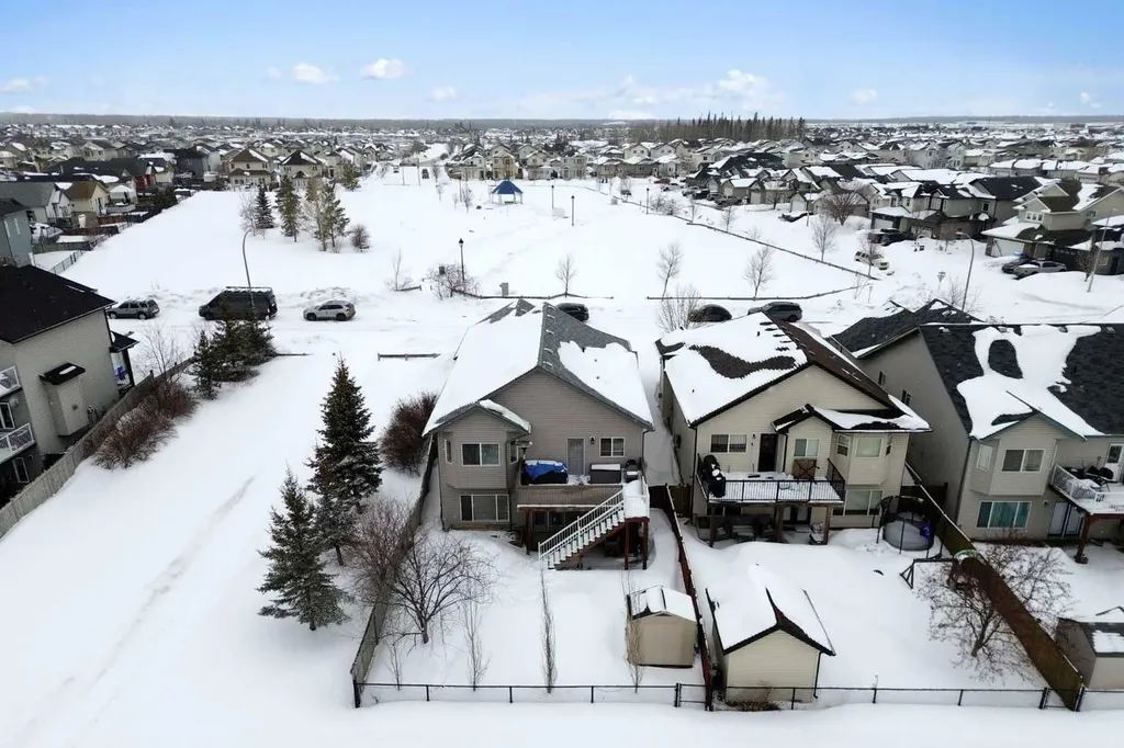 362 Pacific Crescent Fort Mcmurray AB T9K 0G5