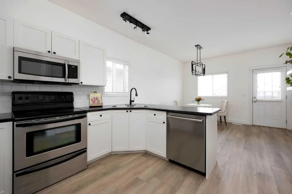 362 Pacific Crescent Fort Mcmurray AB T9K 0G5