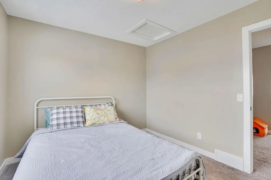39 Panatella Road NW Calgary AB T3K0S7