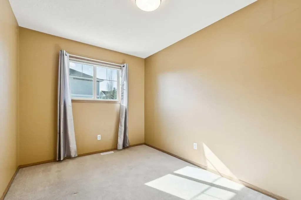 39 Country Village Circle NE Calgary AB T3K 5X3
