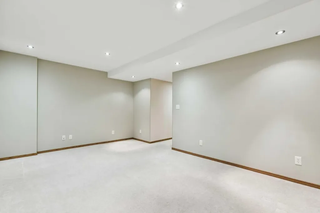 39 Country Village Circle NE Calgary AB T3K 5X3