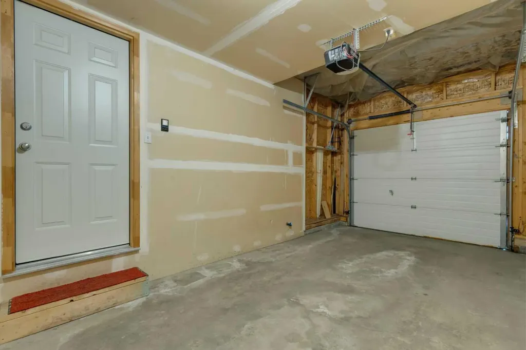 39 Country Village Circle NE Calgary AB T3K 5X3