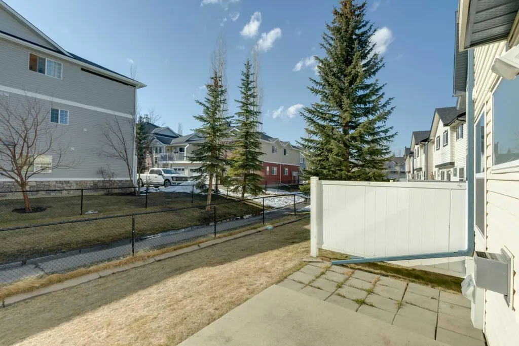 39 Country Village Circle NE Calgary AB T3K 5X3