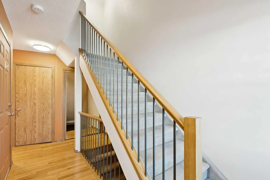 39 Country Village Circle NE Calgary AB T3K 5X3