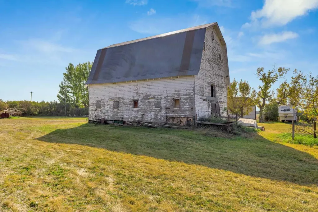 431028 Range Road 255 Rural Ponoka County AB T4J 1S4