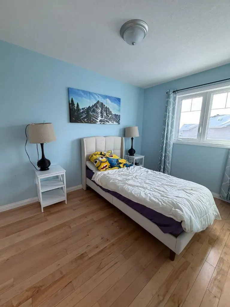 102 Athabasca Crescent Fort Mcmurray AB T9J1C1