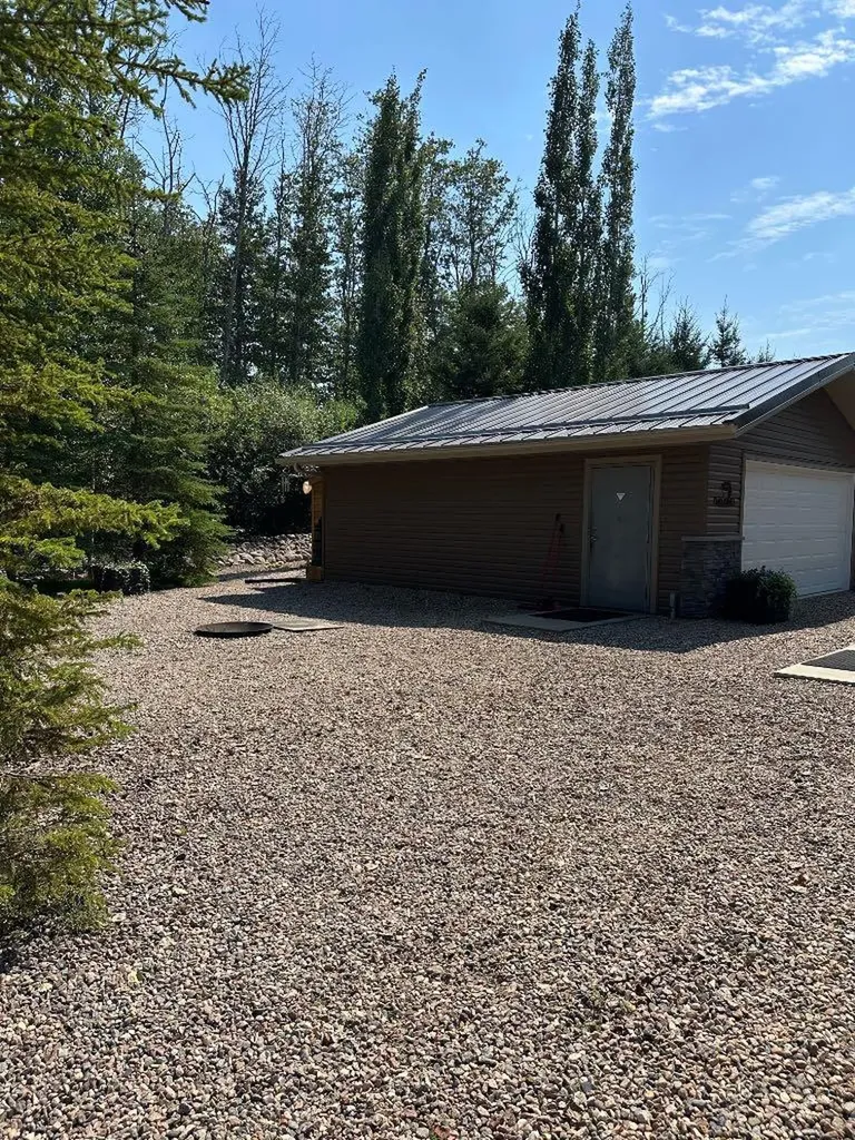 114 Deerland Road Lac Des Iles SK S0M 1A0