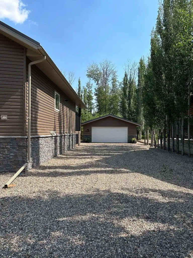 114 Deerland Road Lac Des Iles SK S0M 1A0