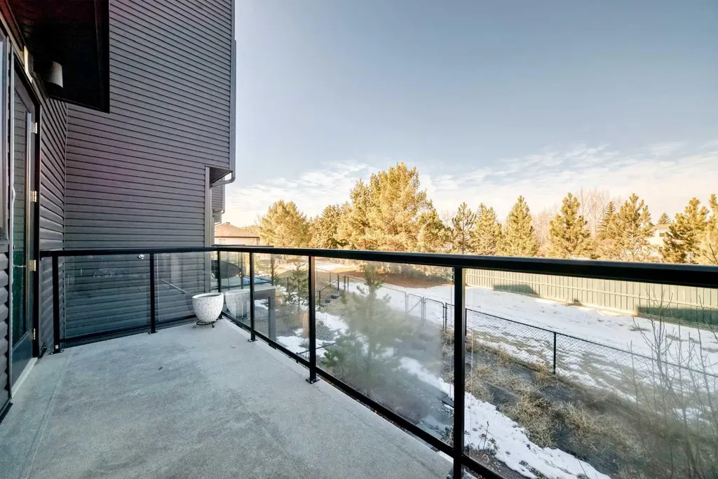 1304 Rutherford Road Edmonton AB T6W0B4