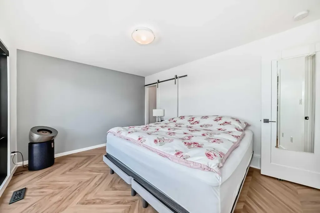 1304 Rutherford Road Edmonton AB T6W0B4