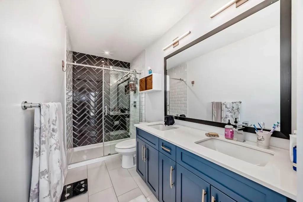 1304 Rutherford Road Edmonton AB T6W0B4