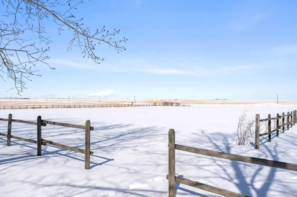 291055 Township Road 290 Rural Rocky View County AB T0M0S0