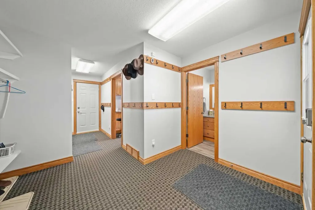 291055 Township Road 290 Rural Rocky View County AB T0M0S0