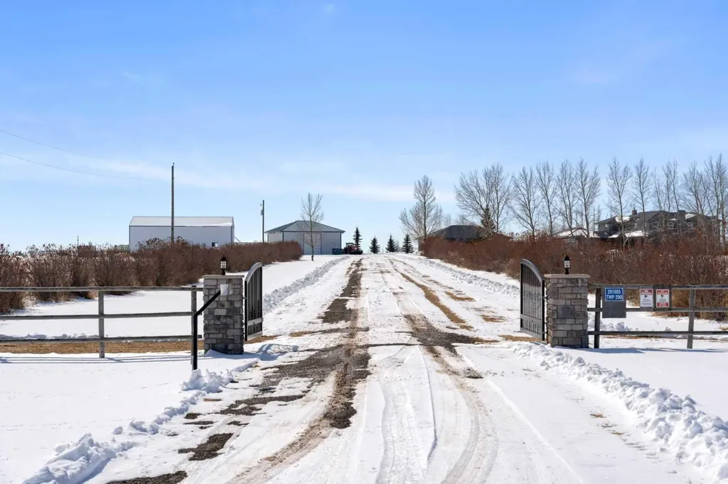 291055 Township Road 290 Rural Rocky View County AB T0M0S0